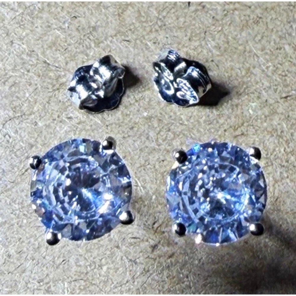 925 Sterling Silver Round Cubic Zirconia Stud Earrings Clear CZ 4-Prong 1.11g